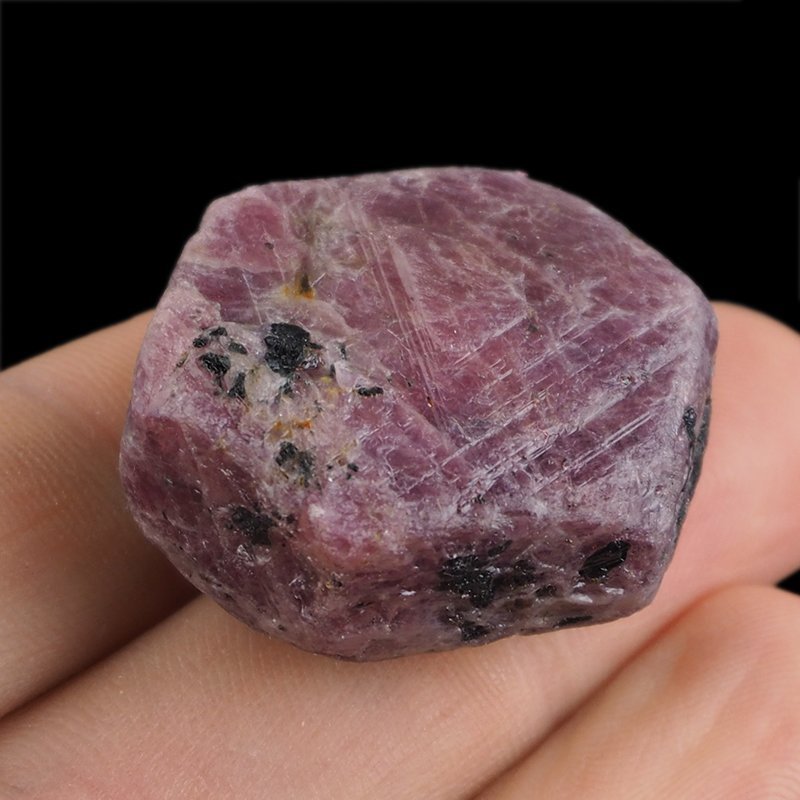 RUBIN - NATURALNY KRYSZTAŁ - 30 mm - TANZANIA