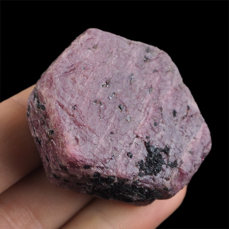 RUBIN - NATURALNY KRYSZTAŁ - 42 mm - TANZANIA