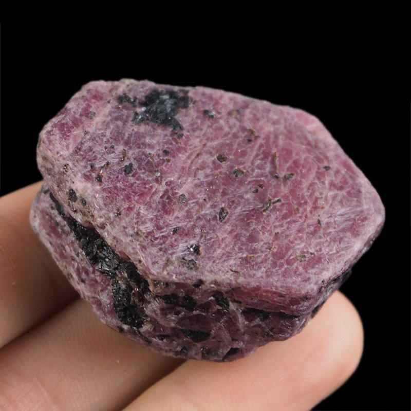 RUBIN - NATURALNY KRYSZTAŁ - 42 mm - TANZANIA