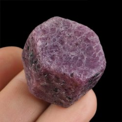 RUBIN - NATURALNY KRYSZTAŁ - 28 mm - TANZANIA