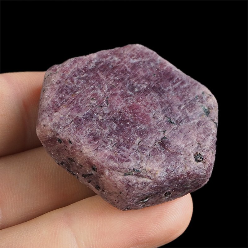 RUBIN - NATURALNY KRYSZTAŁ - 37 mm - TANZANIA