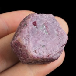 RUBIN - NATURALNY KRYSZTAŁ - 30 mm - TANZANIA