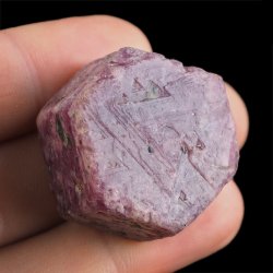 RUBIN - NATURALNY KRYSZTAŁ - 30 mm - TANZANIA