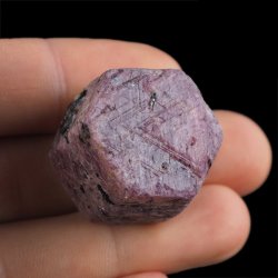 RUBIN - NATURALNY KRYSZTAŁ - 27 mm - TANZANIA