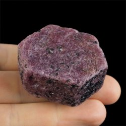 RUBIN - NATURALNY KRYSZTAŁ - 48 mm - TANZANIA