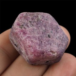 RUBIN - NATURALNY KRYSZTAŁ - 30 mm - TANZANIA