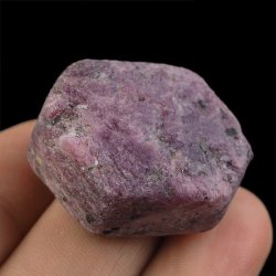 RUBIN - NATURALNY KRYSZTAŁ - 30 mm - TANZANIA