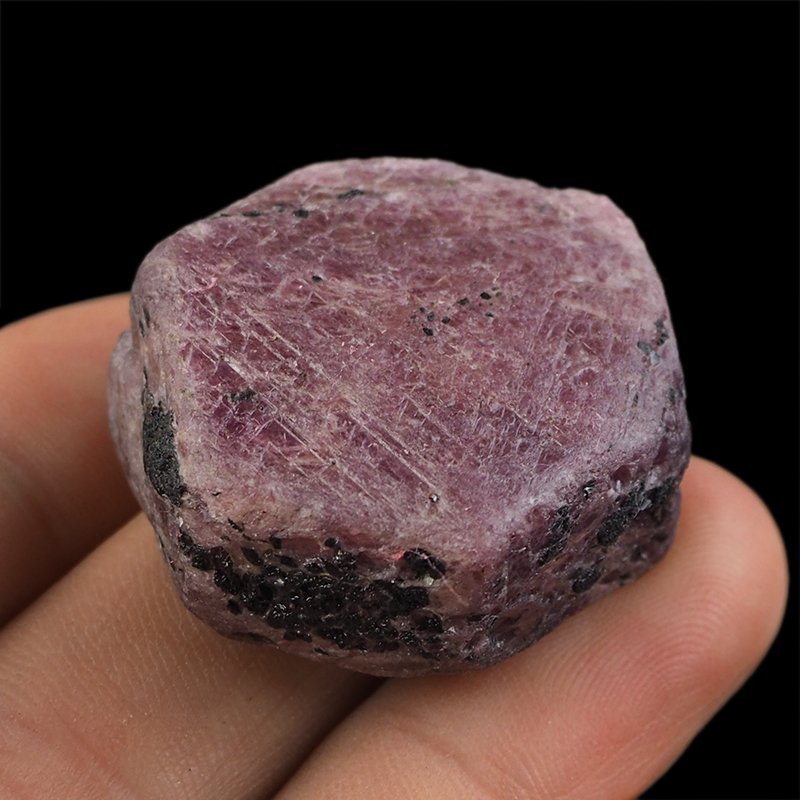 RUBIN - NATURALNY KRYSZTAŁ - 33 mm - TANZANIA