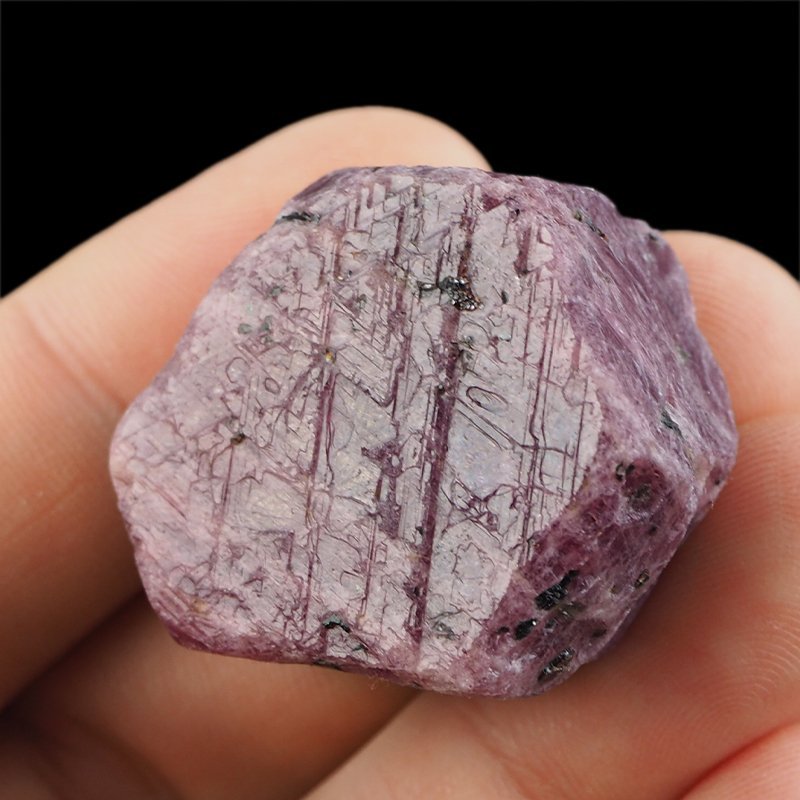RUBIN - NATURALNY KRYSZTAŁ - 31 mm - TANZANIA