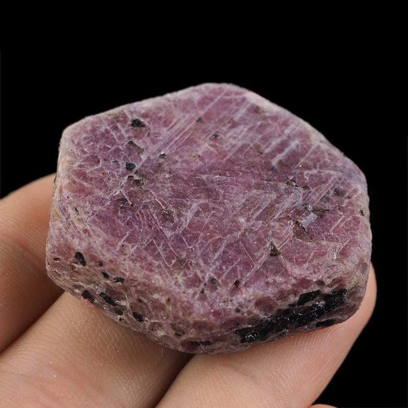 RUBIN - NATURALNY KRYSZTAŁ - 42 mm - TANZANIA