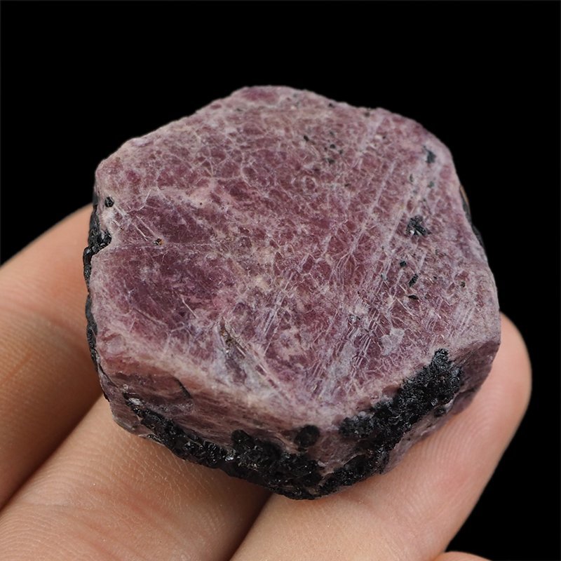 RUBIN - NATURALNY KRYSZTAŁ - 37 mm - TANZANIA