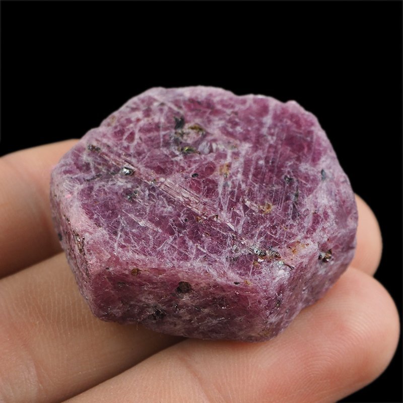 RUBIN - NATURALNY KRYSZTAŁ - 36 mm - TANZANIA
