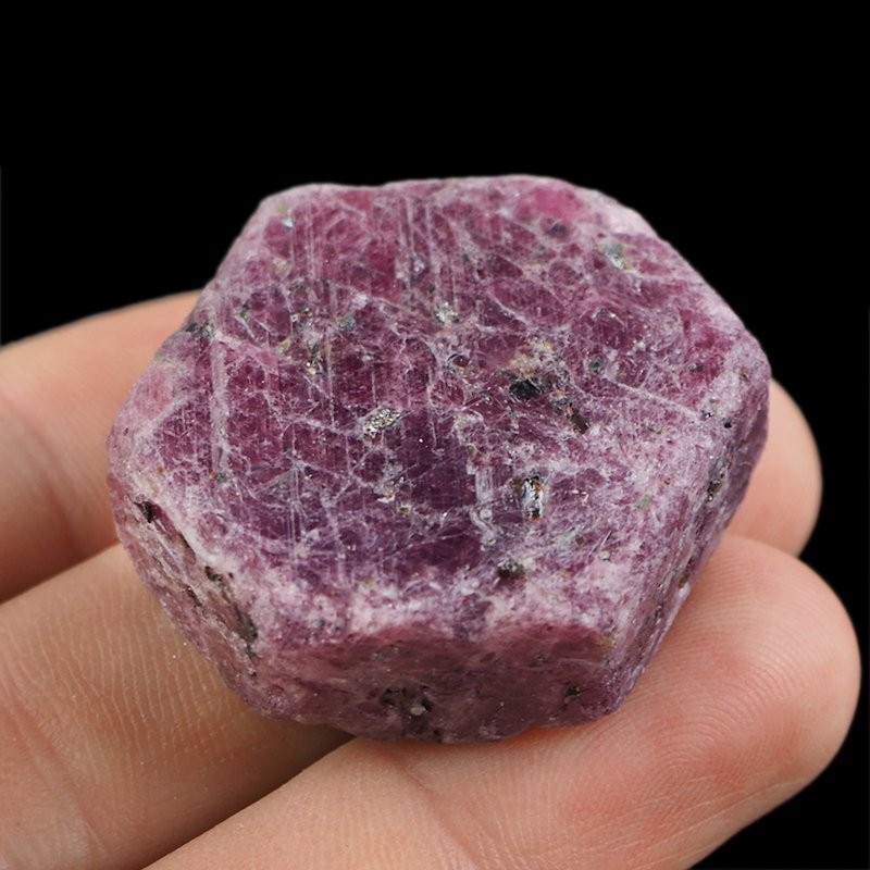 RUBIN - NATURALNY KRYSZTAŁ - 36 mm - TANZANIA