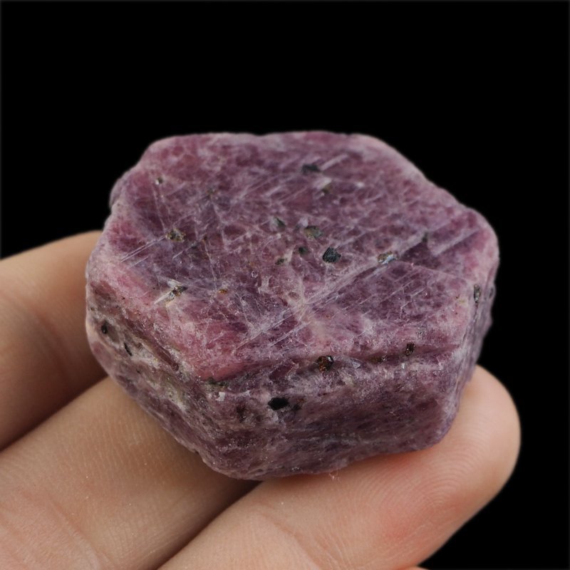 RUBIN - NATURALNY KRYSZTAŁ - 38 mm - TANZANIA