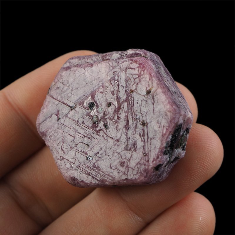 RUBIN - NATURALNY KRYSZTAŁ - 38 mm - TANZANIA