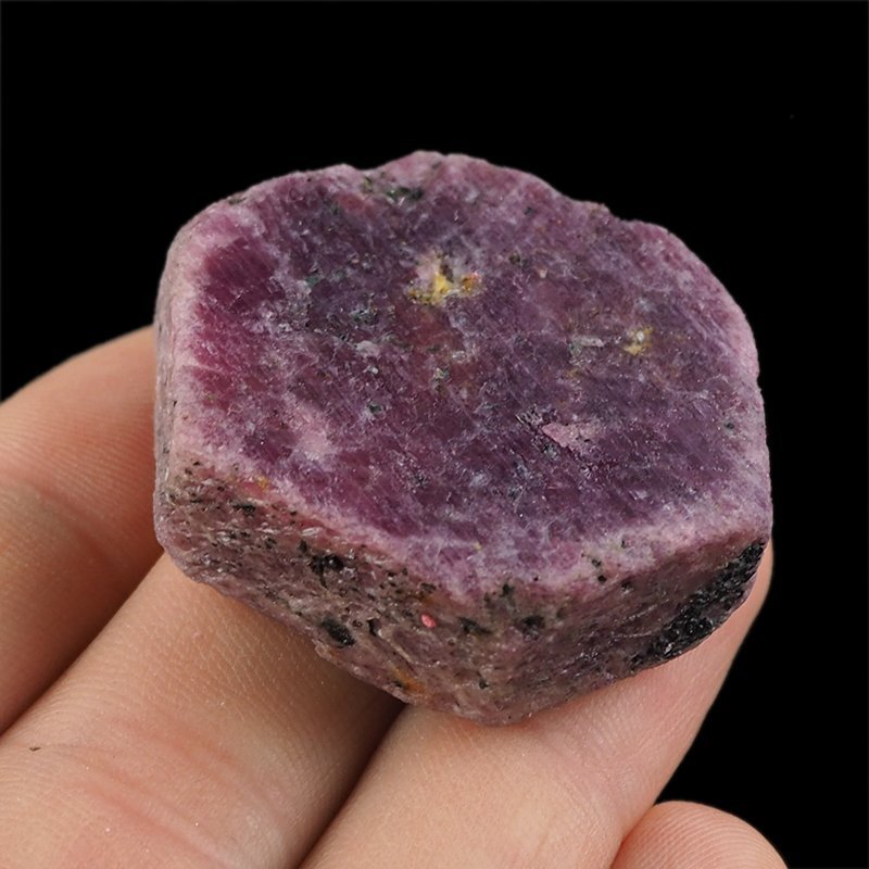 RUBIN - NATURALNY KRYSZTAŁ - 40 mm - TANZANIA