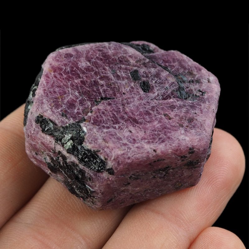 RUBIN - NATURALNY KRYSZTAŁ - 40 mm - TANZANIA