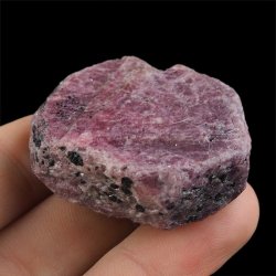RUBIN - NATURALNY KRYSZTAŁ - 43 mm - TANZANIA