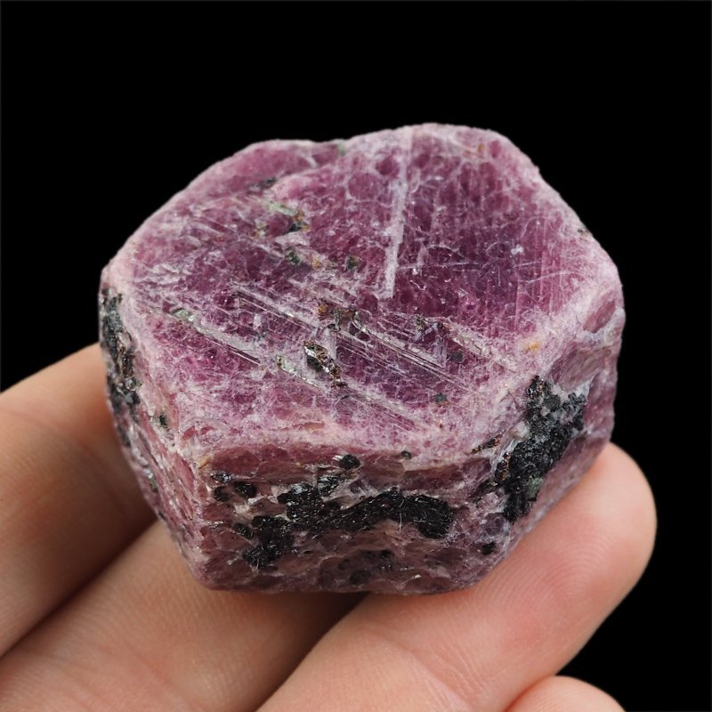 RUBIN - NATURALNY KRYSZTAŁ - 41 mm - TANZANIA