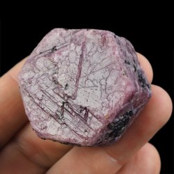 RUBIN - NATURALNY KRYSZTAŁ - 41 mm - TANZANIA