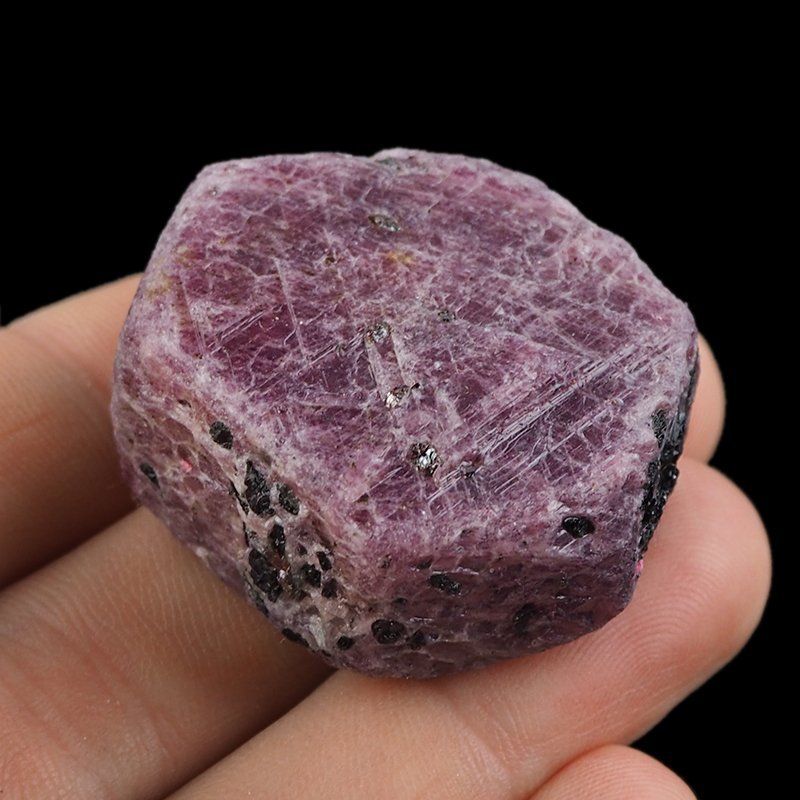 RUBIN - NATURALNY KRYSZTAŁ - 36 mm - TANZANIA