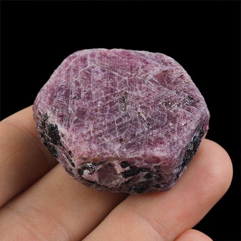 RUBIN - NATURALNY KRYSZTAŁ - 36 mm - TANZANIA