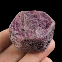 RUBIN - NATURALNY KRYSZTAŁ - 42 mm - TANZANIA