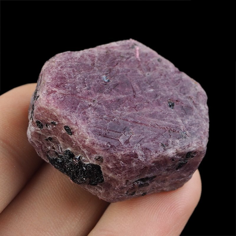 RUBIN - NATURALNY KRYSZTAŁ - 36 mm - TANZANIA