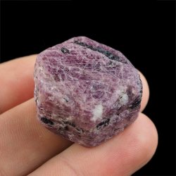 RUBIN - NATURALNY KRYSZTAŁ - 29 mm - TANZANIA