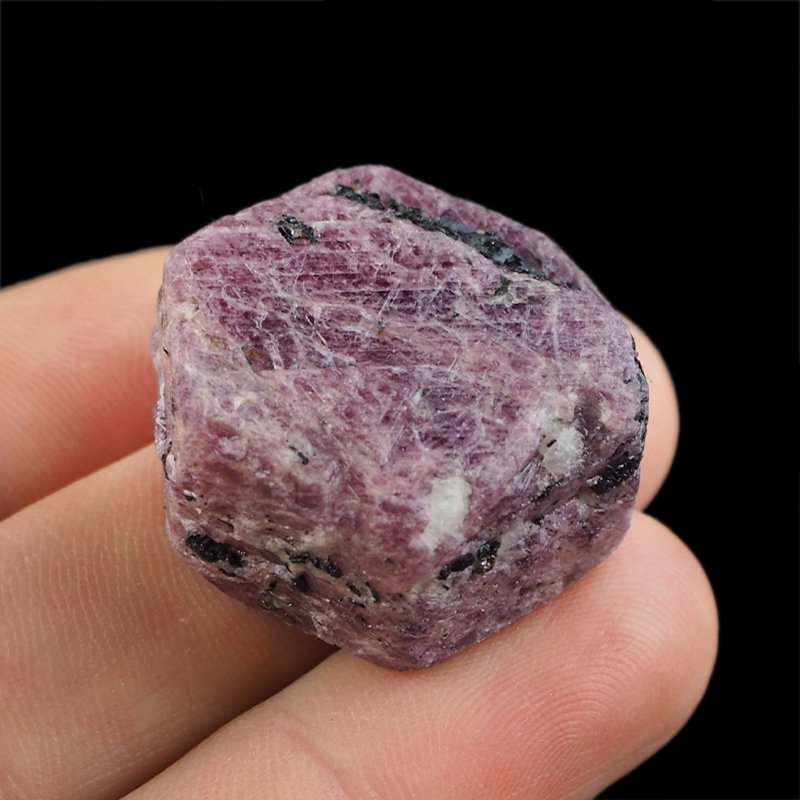 RUBIN - NATURALNY KRYSZTAŁ - 29 mm - TANZANIA