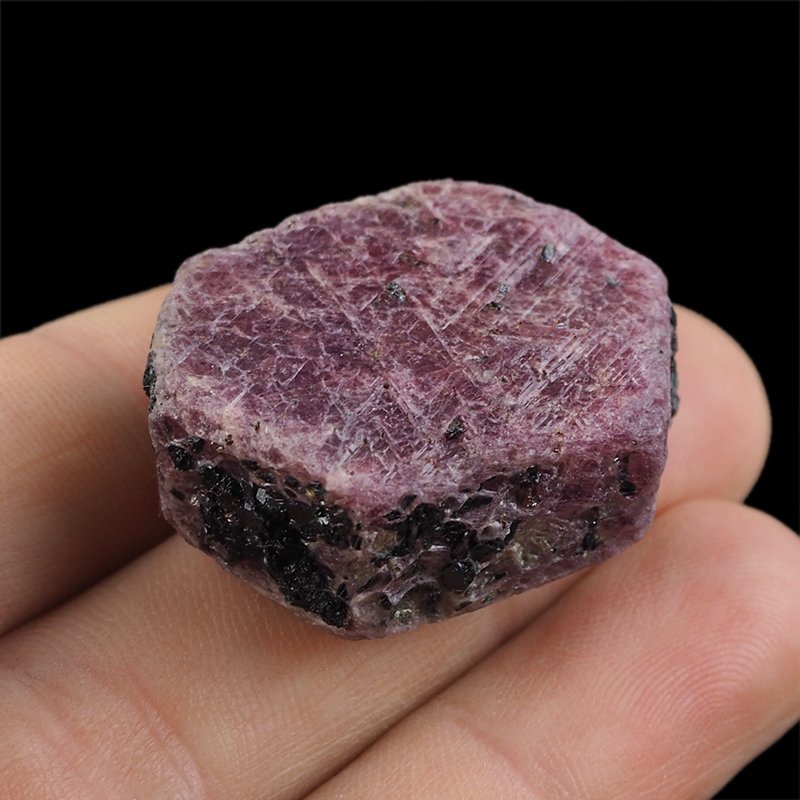 RUBIN - NATURALNY KRYSZTAŁ - 34 mm - TANZANIA