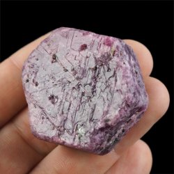 RUBIN - NATURALNY KRYSZTAŁ - 44 mm - TANZANIA