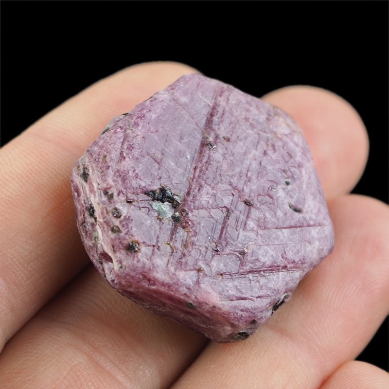 RUBIN - NATURALNY KRYSZTAŁ - 33 mm - TANZANIA
