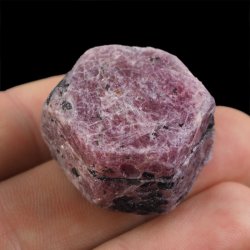 RUBIN - NATURALNY KRYSZTAŁ - 30 mm - TANZANIA