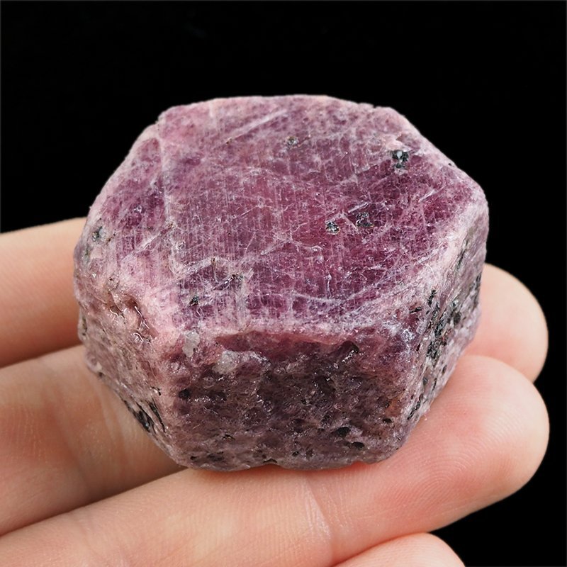 RUBIN - NATURALNY KRYSZTAŁ - 42 mm - TANZANIA