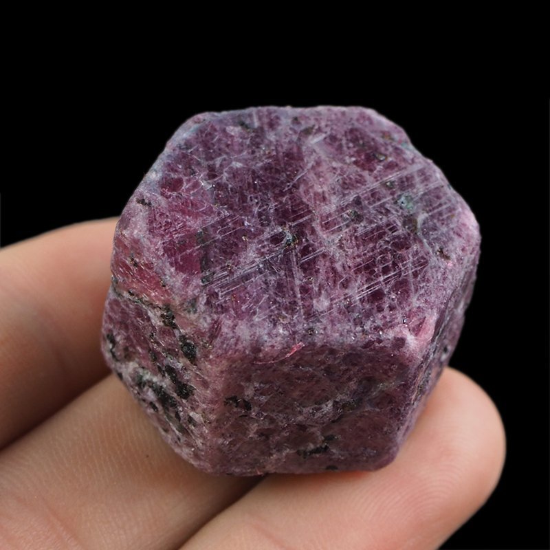 RUBIN - NATURALNY KRYSZTAŁ - 33 mm - TANZANIA