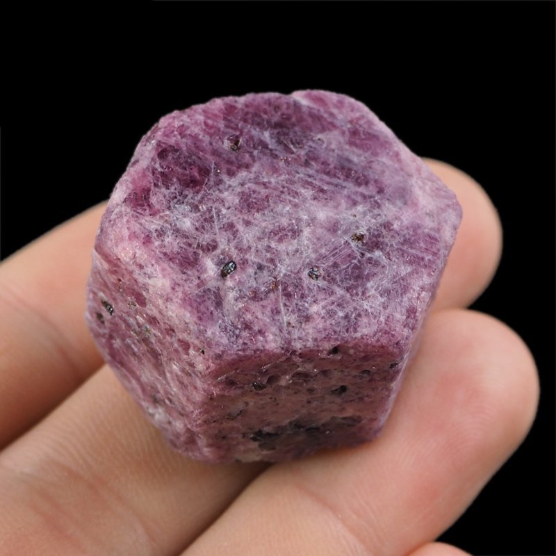 RUBIN - NATURALNY KRYSZTAŁ - 32 mm - TANZANIA