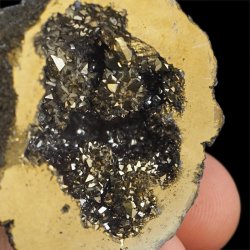 KRYSZTAŁ GÓRSKI - GOLD AURA - GEODA - 43 mm