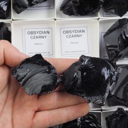 OBSYDIAN CZARNY - MINERAŁ W PUDEŁKU Z OPISEM - 47-62 mm - MEKSYK