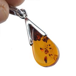 BURSZTYN - WISIOREK Z NATURALNYM KAMIENIEM - 32 mm