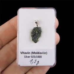 MOŁDAWIT - TEKTYT - WISIOREK Z NATURALNYM KAMIENIEM - 24 mm - CZECHY