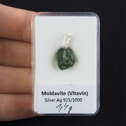 MOŁDAWIT - TEKTYT - WISIOREK Z NATURALNYM KAMIENIEM - 21 mm - CZECHY