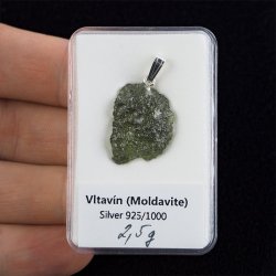 MOŁDAWIT - TEKTYT - WISIOREK Z NATURALNYM KAMIENIEM - 29 mm - CZECHY
