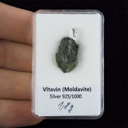 MOŁDAWIT - TEKTYT - WISIOREK Z NATURALNYM KAMIENIEM - 26 mm - CZECHY