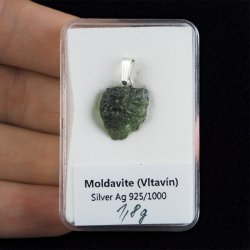 MOŁDAWIT - TEKTYT - WISIOREK Z NATURALNYM KAMIENIEM - 22 mm - CZECHY