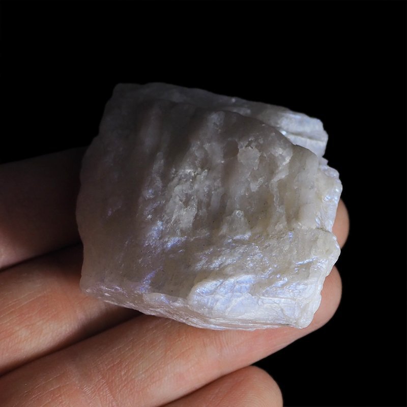 KAMIEŃ KSIĘŻYCOWY (ADULAROWY) - BRYŁKA - 61 mm - TANZANIA