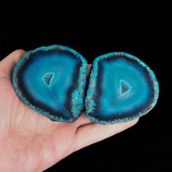 AGAT NIEBIESKI - DWIE POŁÓWKI - 70 mm - BRAZYLIA