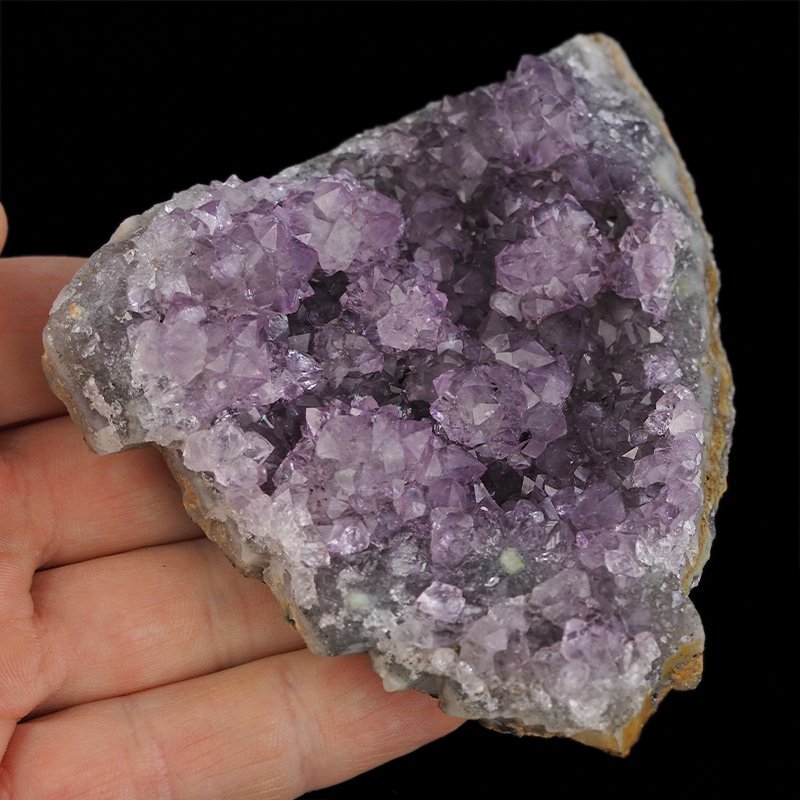 AMETYST- SZCZOTKA KRYSTALICZNA - 96 mm - URUGWAJ