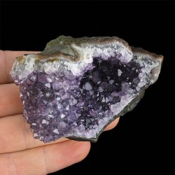 AMETYST- SZCZOTKA KRYSTALICZNA - 83 mm - URUGWAJ