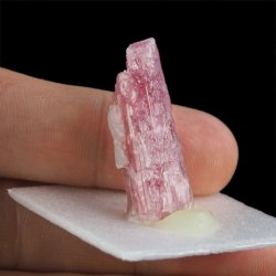 RÓŻOWY TURMALIN RUBELIT - 31 mm - BRAZYLIA